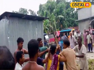 আবাস যোজনার ঘর তৈরিকে কেন্দ্র গণ্ডগোল, হাতাহাতি