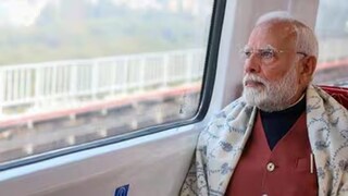 কলকাতা শহরের স্পিড কতটা বাড়তে চলেছে, মানুষ কত সহজে এক প্রান্ত থেকে অন্য প্রান্তে মেট্রো রেলে সফর করতে পারেন সে বিষয়ে মোদি খোঁজ নিয়েছেন। কলকাতা শহরের স্পিড কতটা বাড়তে চলেছে, মানুষ কত সহজে এক প্রান্ত থেকে অন্য প্রান্তে মেট্রো রেলে সফর করতে পারেন সে বিষয়ে মোদি খোঁজ নিয়েছেন।