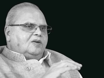 কিডনির ‘এই’ রোগে প্রয়াত জম্মু কাশ্মীরের প্রাক্তন রাজ্যপাল! এই মারণ অসুখের লক্ষণ জানুন