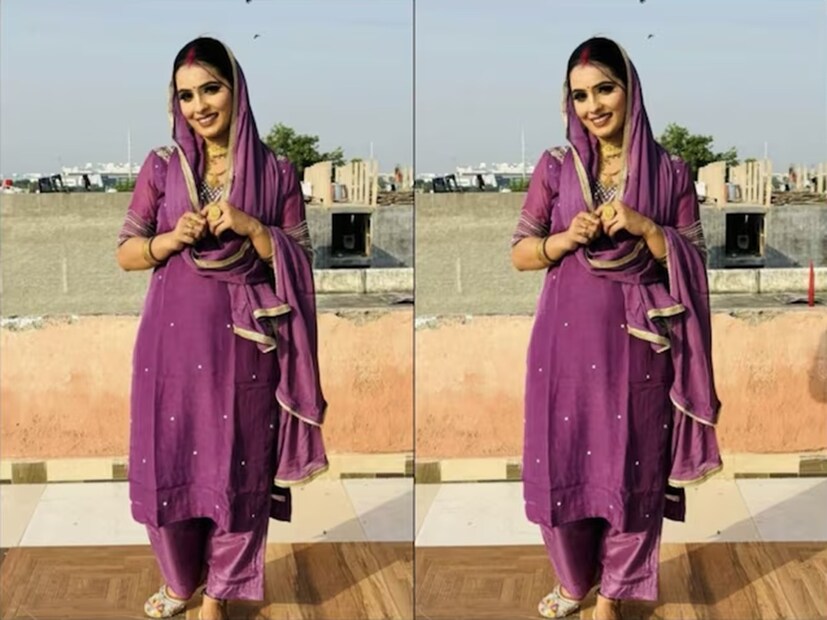 মীনাক্ষী এই অভিযোগও করেছেন যে নিকি-কাঞ্চনের বিয়ের আগেই তাঁকে বাড়ি থেকে বের করে দেওয়া হয়েছিল, কিন্তু পঞ্চায়েত ডাকার পরে দুই ননদের বিয়ের সময় তিনি শ্বশুরবাড়িতে উপস্থিত ছিলেন।