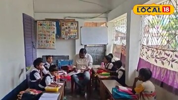 বারান্দাতেই