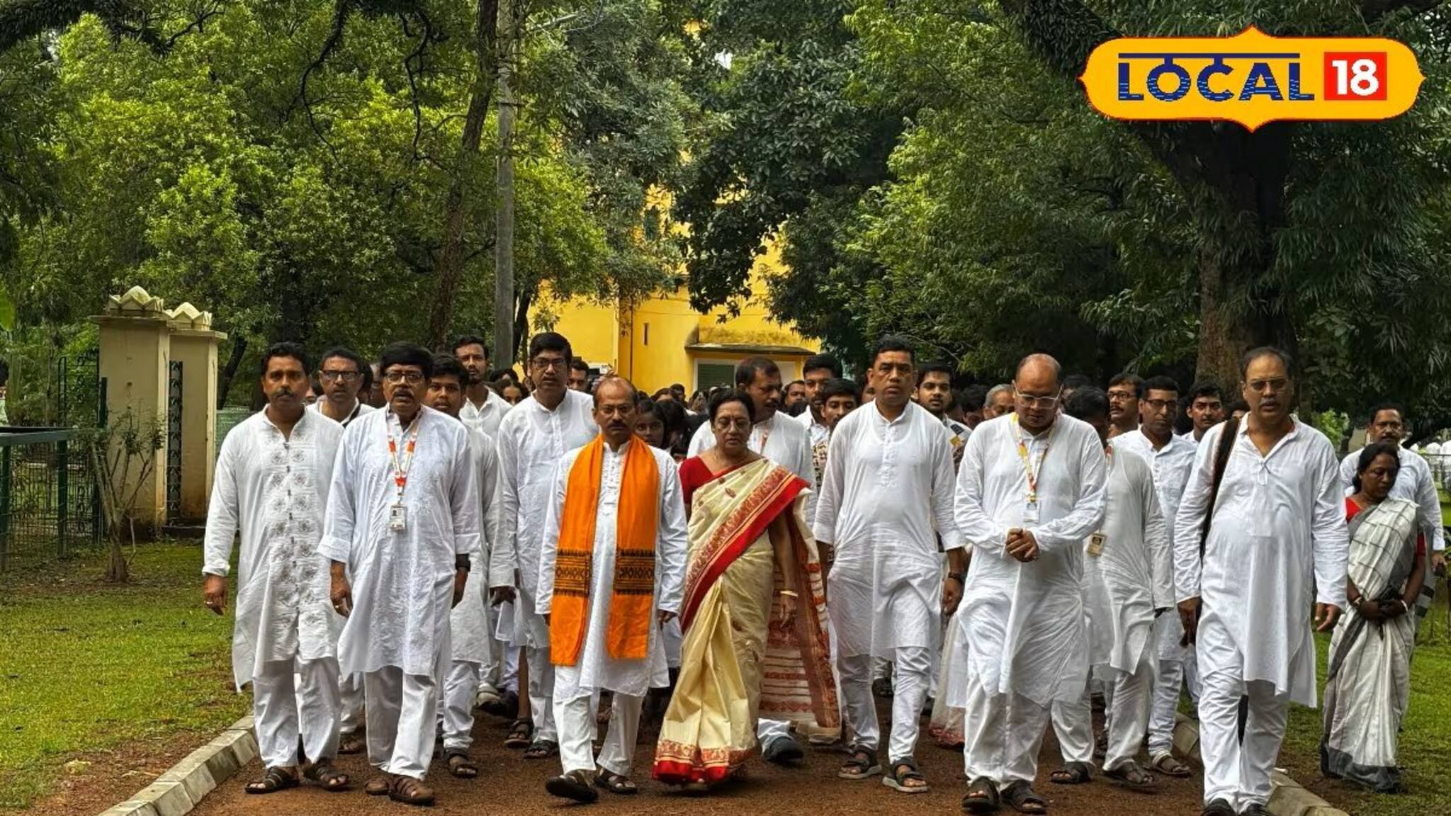 আজ ২২ শ্রাবণ, রবি স্মরণে পুরনো ছোঁয়া বিশ্বভারতীতে! কেমন কাটল সারাদিন?