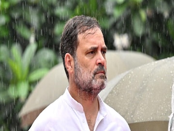 Vote Adhikar Yatra: ১৭ অগাস্ট থেকে বিহারে ভোট অধিকার যাত্রা শুরু করবেন রাহুল, একজনের একটা ভোটের জন্য লড়বেন