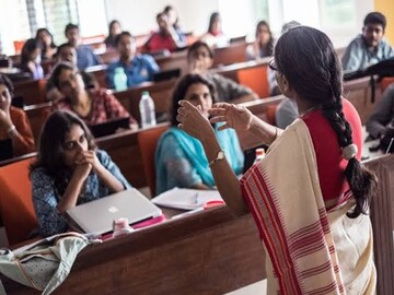 কলেজে কলেজে শীঘ্রই সহকারি অধ্যাপক নিয়োগ (Representative Image)
