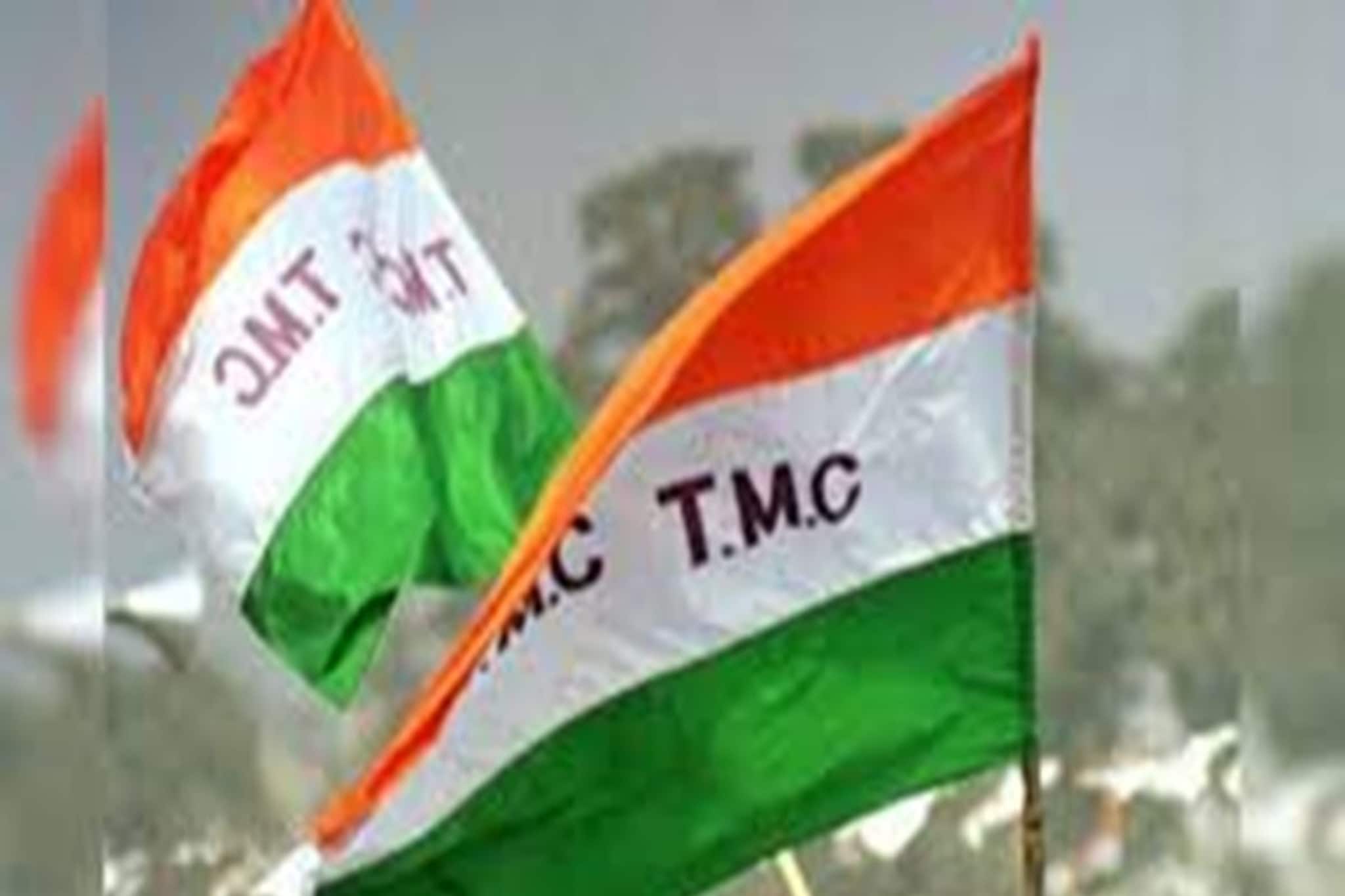 ছাব্বিশের আগে জঙ্গলমহলে বড় ধাক্কা তৃণমূলের, দল ছাড়ার হিড়িক! কোন ক্ষোভে পর পর পদত্যাগ?