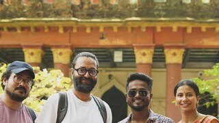 পরিচালনার আঙিনায় অরুণাভ খাসনবিশ। খুব শিগগিরই তার পরিচালনায় আসছে হরর-ড্রামা ‘আমিষ’ পরিচালনার আঙিনায় অরুণাভ খাসনবিশ। খুব শিগগিরই তার পরিচালনায় আসছে হরর-ড্রামা ‘আমিষ’