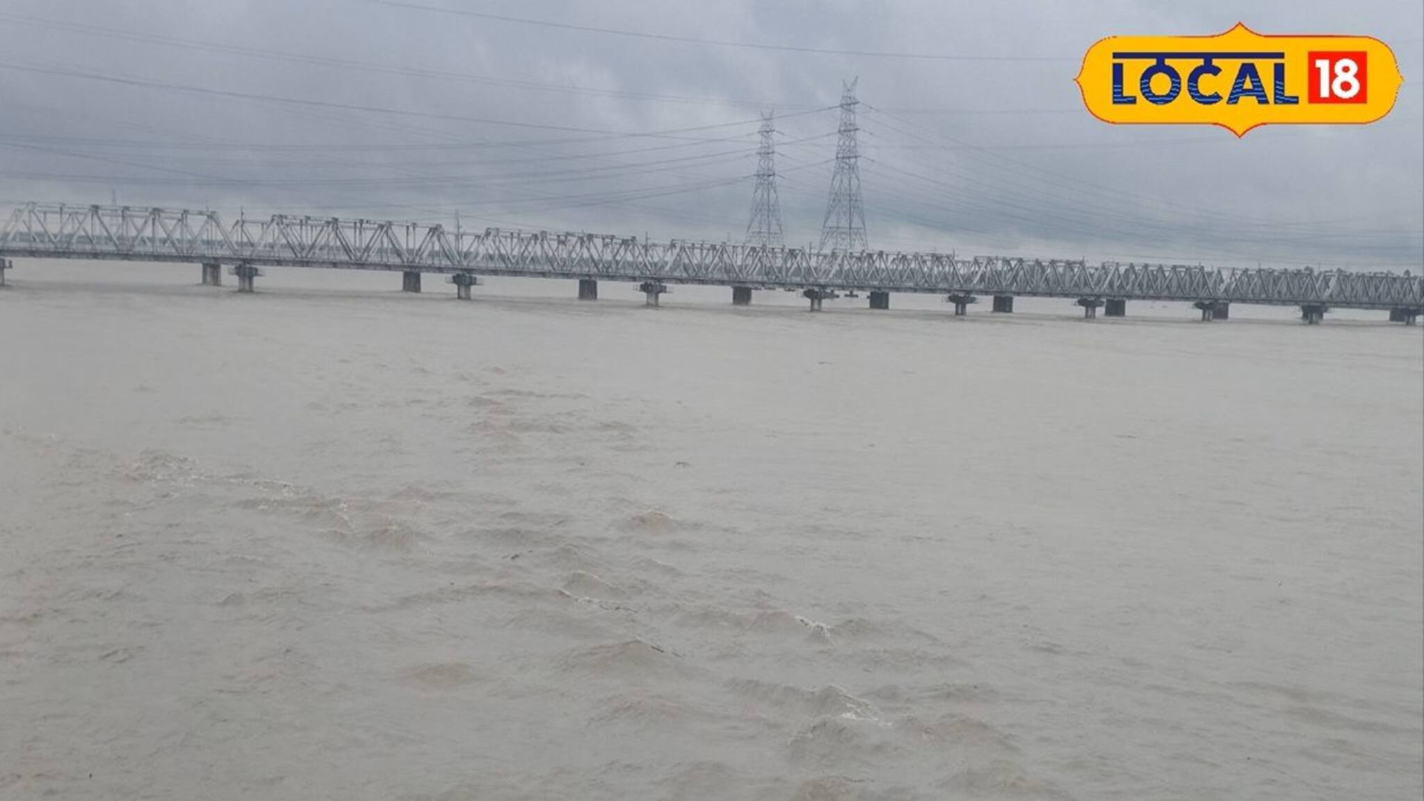 প্রবল বৃষ্টিতে লাল সতর্কতা তিস্তায়, জলঢাকায় হলুদ