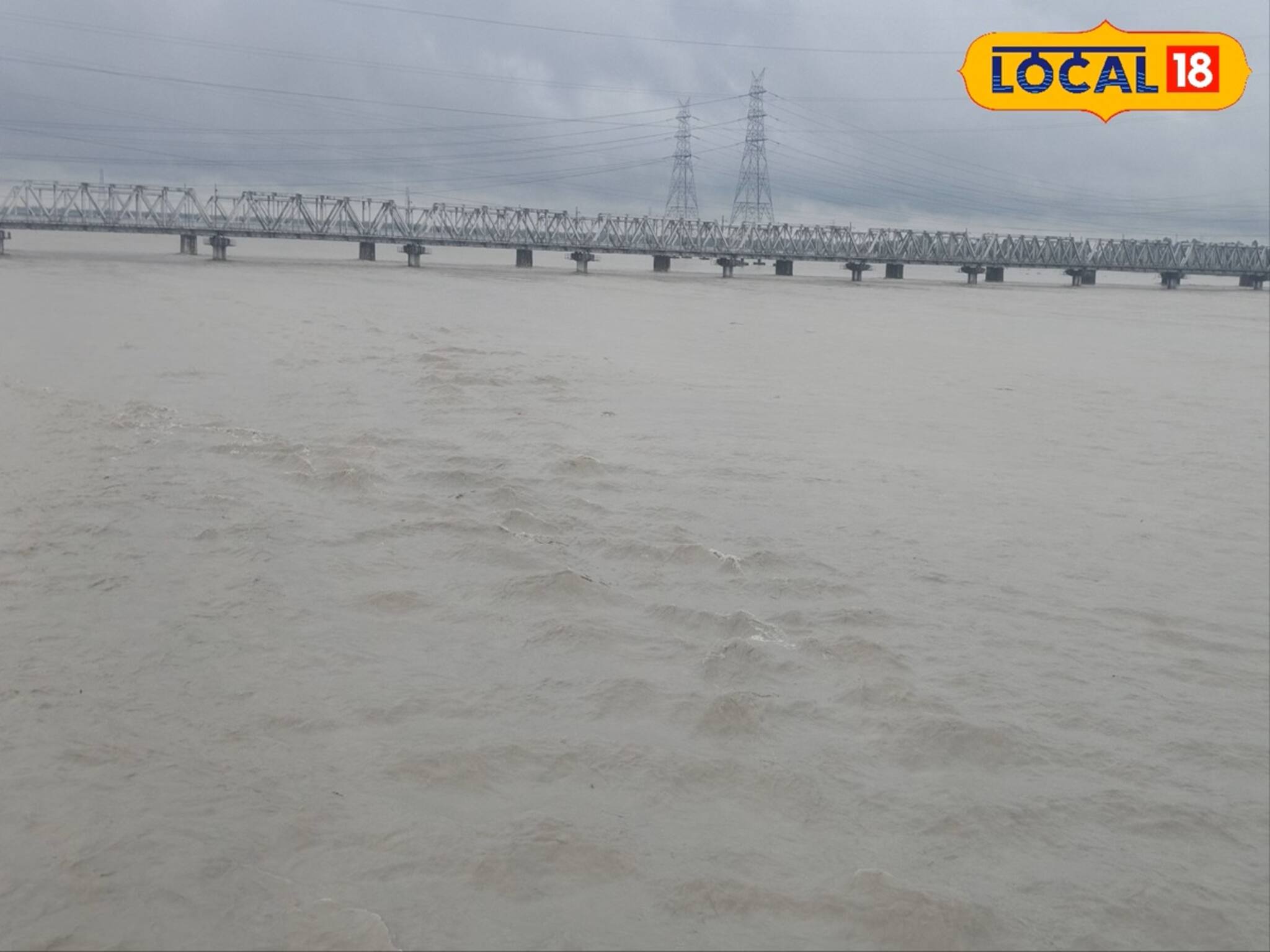 প্রবল বৃষ্টিতে লাল সতর্কতা তিস্তায়, জলঢাকায় হলুদ... বিপদের মুখে উত্তরবঙ্গ