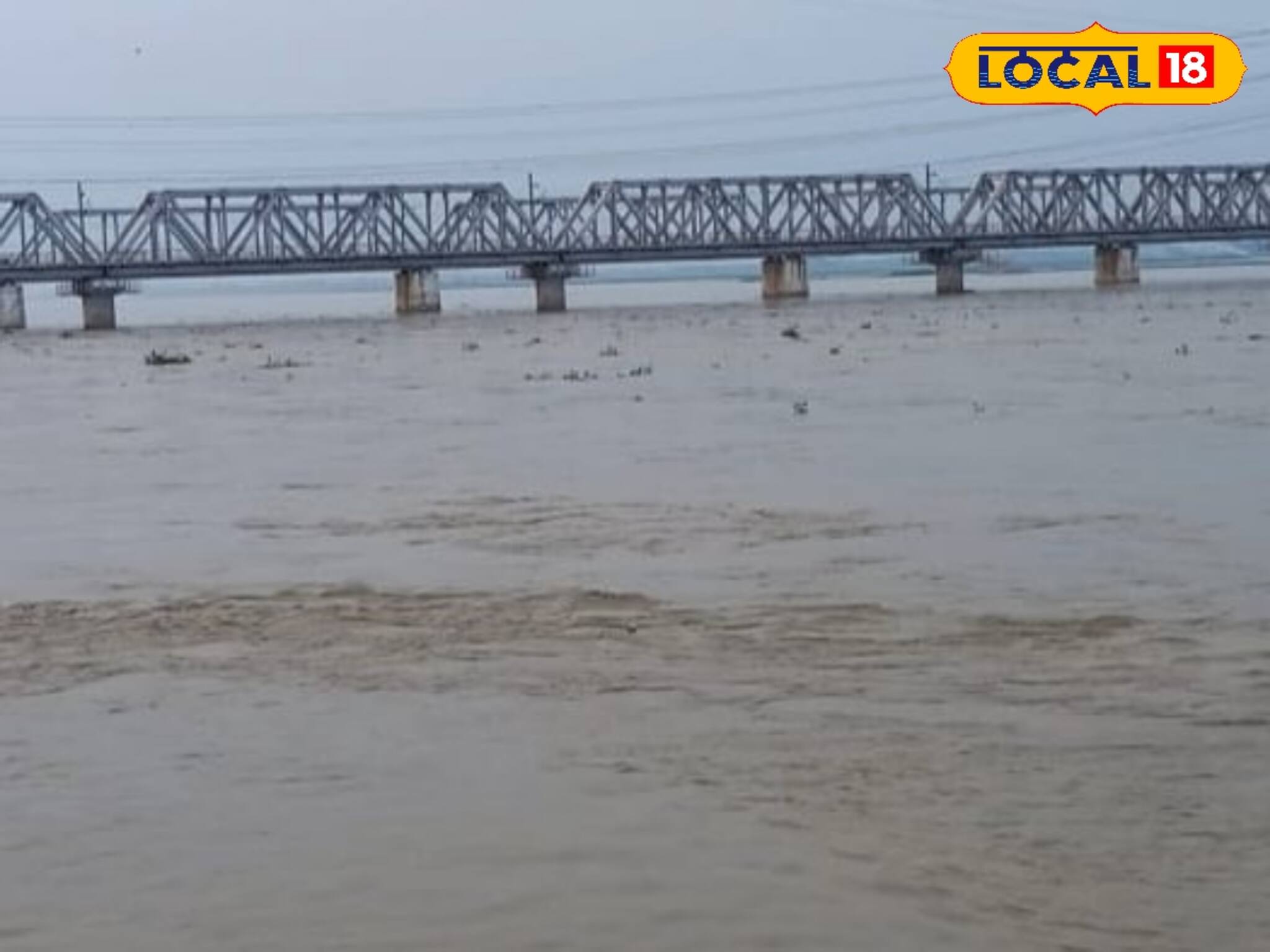 বজ্রবিদ্যুৎ-সহ ভারী বৃষ্টি! তিস্তায় লাল সতর্কতা, উত্তরে কেমন থাকবে আবহাওয়া?