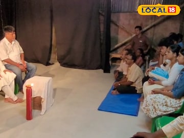 টিন, বাঁশ, দরমার আলো-ছায়া মঞ্চে ‘নাটকের’ স্বপ্ন বুনছে প্রত্যন্তের পড়ুয়ারা! সাড়া ফেলল শিক্ষকের অভিনব উদ্যোগ