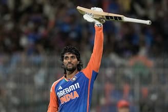 চোট কাটিয়ে বিশ্বকাপ দলে ফিরছেন তিলক বর্মা! নিউজিল্যান্ড সিরিজেই শেষ তারকার কেরিয়ার