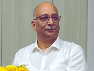 ২ অফিসারের বিরুদ্ধে তদন্তে ৩ সদস‍্যের কমিটি গঠন! দায়িত্ব থেকে সরানোর পর বড় নির্দেশ মুখ‍্য সচিবের