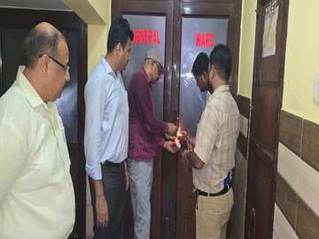 হাসপাতাল বন্ধ করে দিলেন জেলাশাসক৷