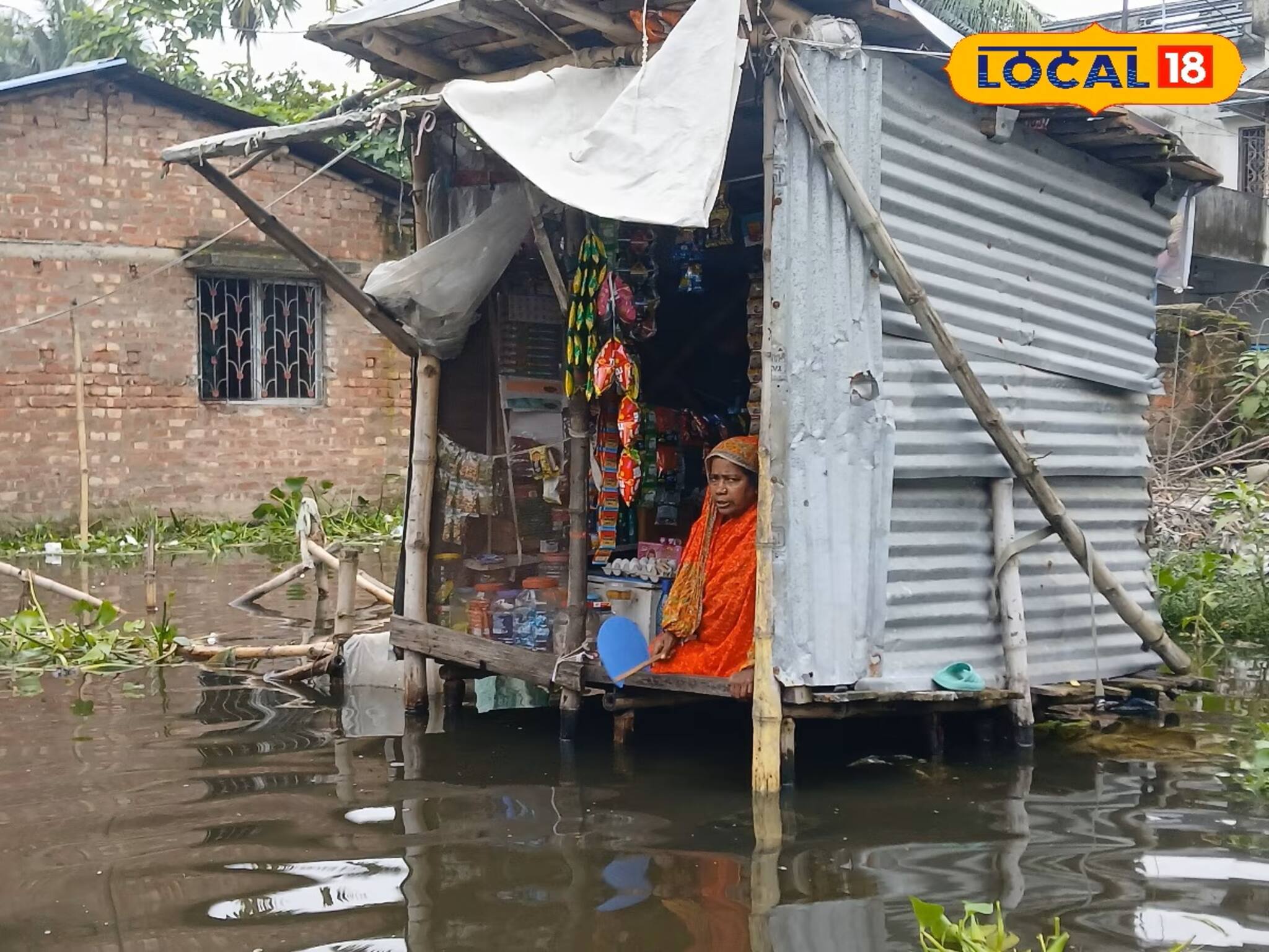 বন্যা চাইছে এই গ্রামের বাসিন্দারা! কারণ জানলে আর‌ও অবাক হবেন