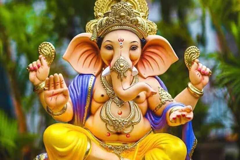 ৫০০ বছর পর এ বার গণেশচতুর্থীতে ৫ টি বিরল ঘটনা ঘটতে চলেছে৷ সর্বার্থ সিদ্ধি যোগ, রবি যোগ, প্রীতি যোগ, ইন্দ্র যোগ এবং ব্রহ্ম যোগ৷ এই যোগগুলির প্রভাবে কোন রাশির জাতক জাতিকাদের ভাগ্য উজ্জ্বল হবে, দেখে নেওয়া যাক৷ বলছেন জ্যোতিষ বিশারদ নন্দকিশোর মুদগল৷