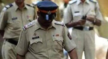 SI-র সঙ্গে দারোগার নাছোরবান্দা প্রেম,বিয়ের পরও পিছন ছাড়ল না,স্ত্রীকে দিল্লিতে রেখে যা হল