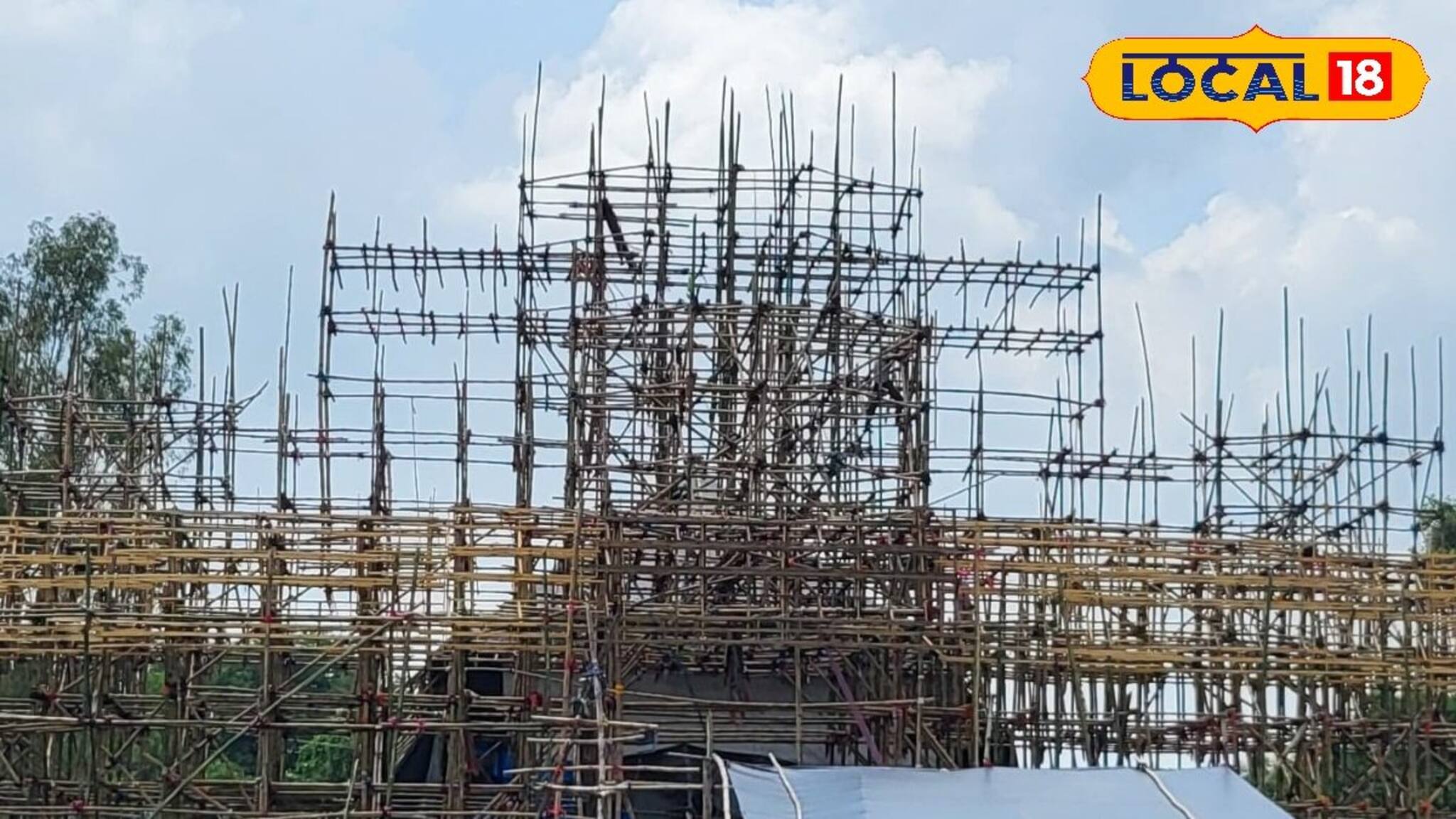 দেবীর আরাধনায় দেশভক্তির জোয়ার! আসানসোলে অন্যরকম পুজো