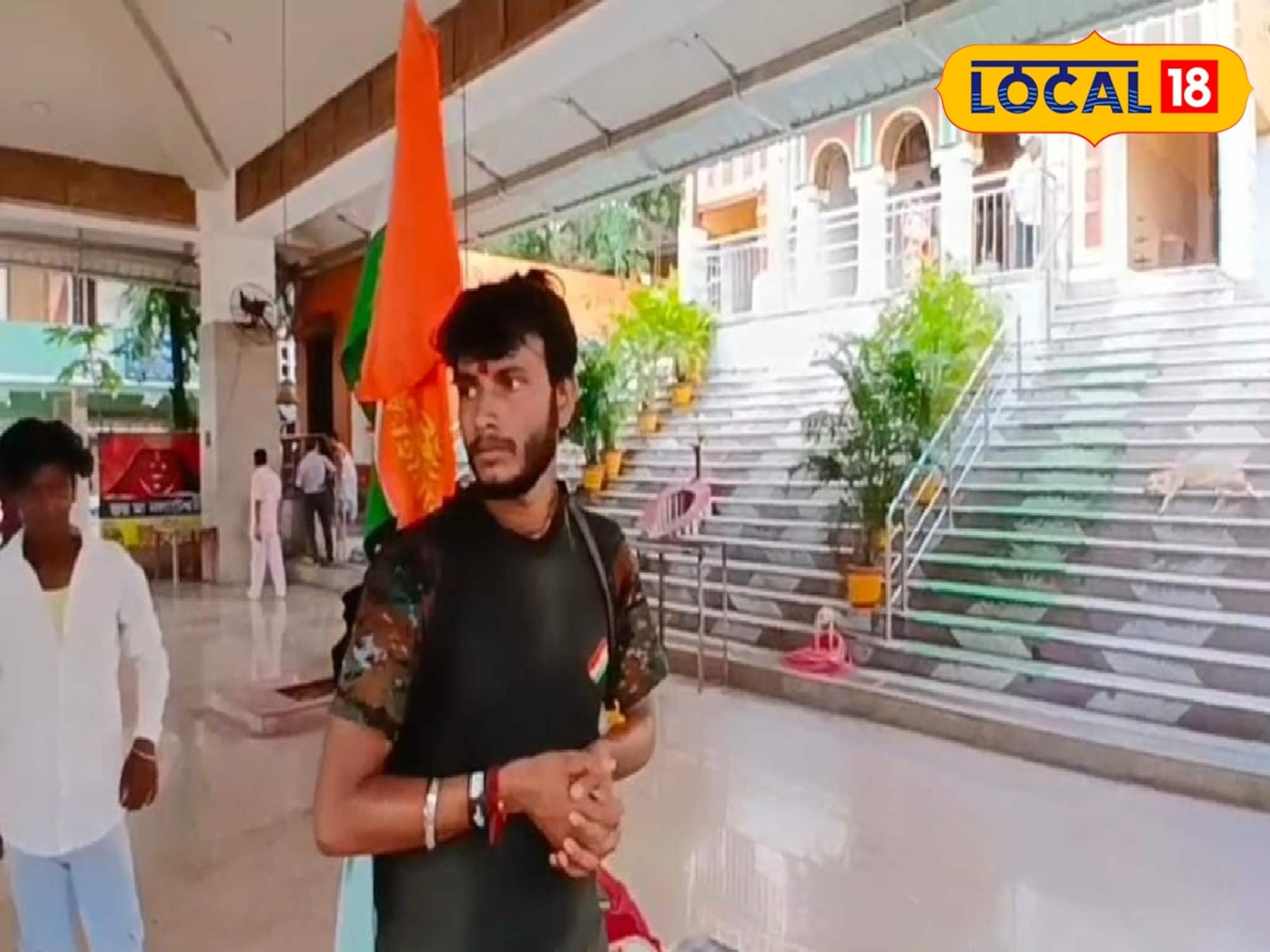 পায়ে হেঁটে ভারত ভ্রমণ, দিনের পর দিন ছুটে চলেছেন অসমের যুবক! কারণ জানলে স্যালুট জানাবেন