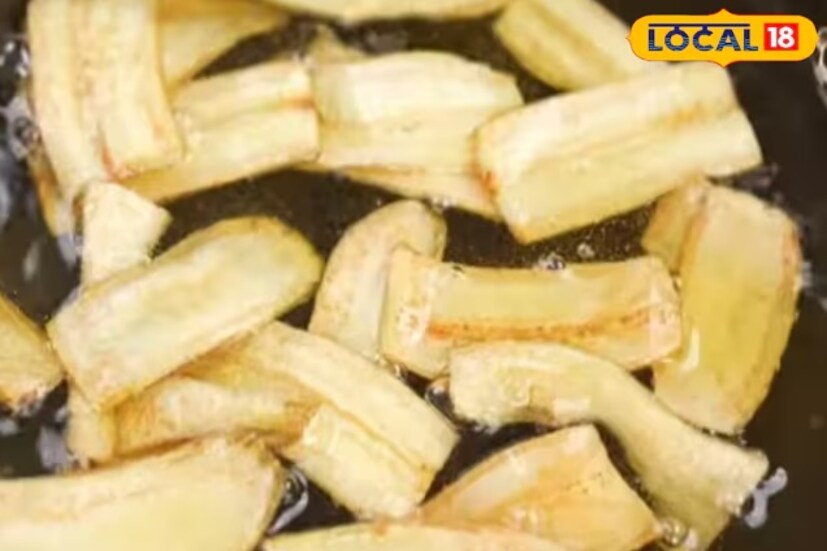 ৪-৫টি কাঁচকলা, ভাজার জন্য তেল, হলুদ গুঁড়ো, লবণ, গোলমরিচ গুঁড়ো এবং চাট মশলা প্রয়োজন। এই সমস্ত জিনিস সাধারণত প্রতিটি রান্নাঘরে সহজেই পাওয়া যায়।
