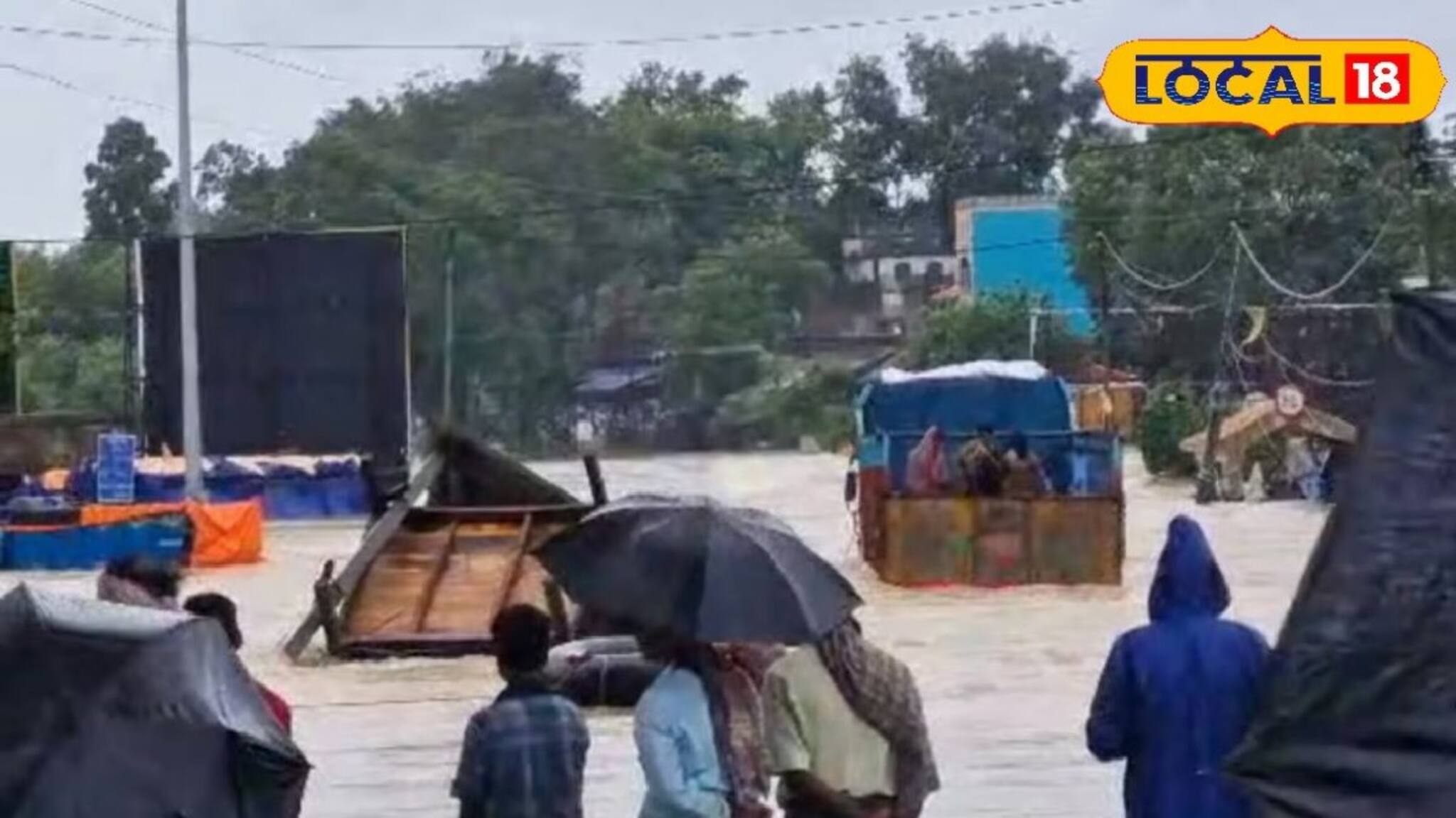 আত্মীয় থেকে বিক্রেতা, সবাই বন্ধ করে দিয়েছেন আসা! বাঁকুড়ায় কী চলছে?