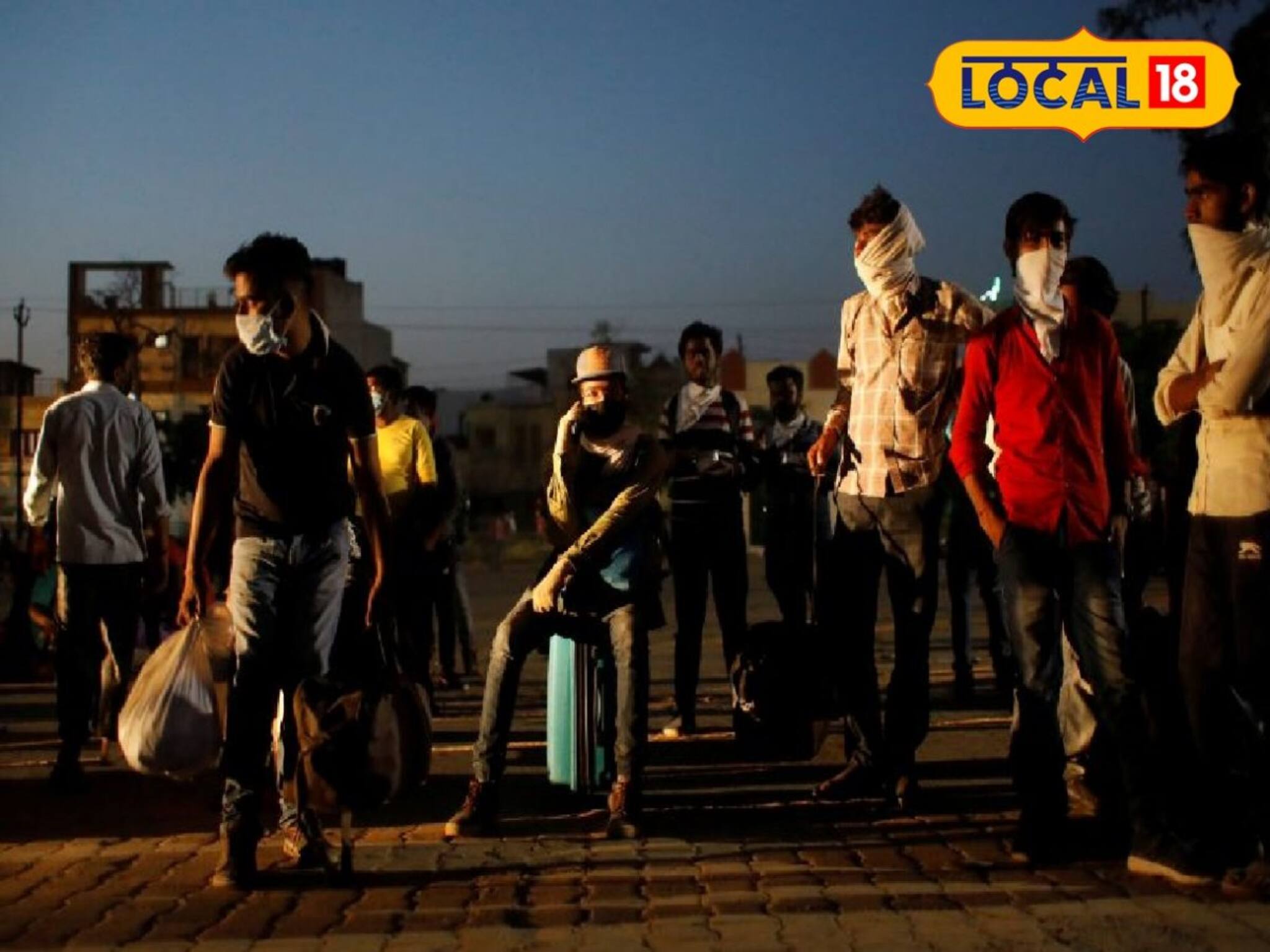 ছেলে-বউ নিয়ে মন্দিরে আশ্রয়, কোনওমতে বেঁচে ফিরলেন পরিযায়ী শ্রমিক