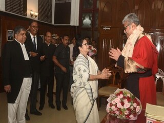 মুখ্যমন্ত্রীর প্রশংসা প্রধান বিচারপতির