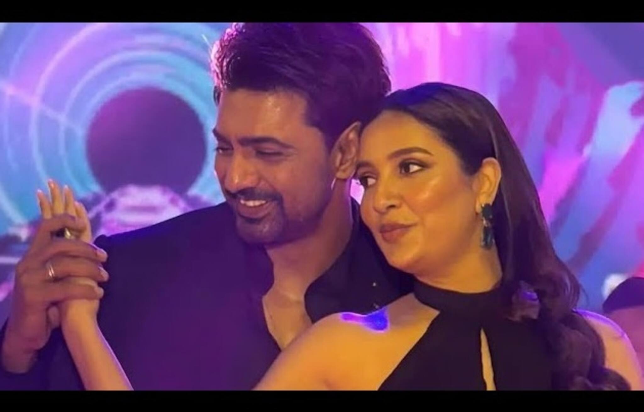 দেব বলছেন "একটু হেসো, শুভশ্রী বলছেন "আমার সঙ্গে friendship করবে!" ধূমকেতুর ট্রেলার লঞ্চে কী কী কথা হল দেব-শুভশ্রীর? শুনুন