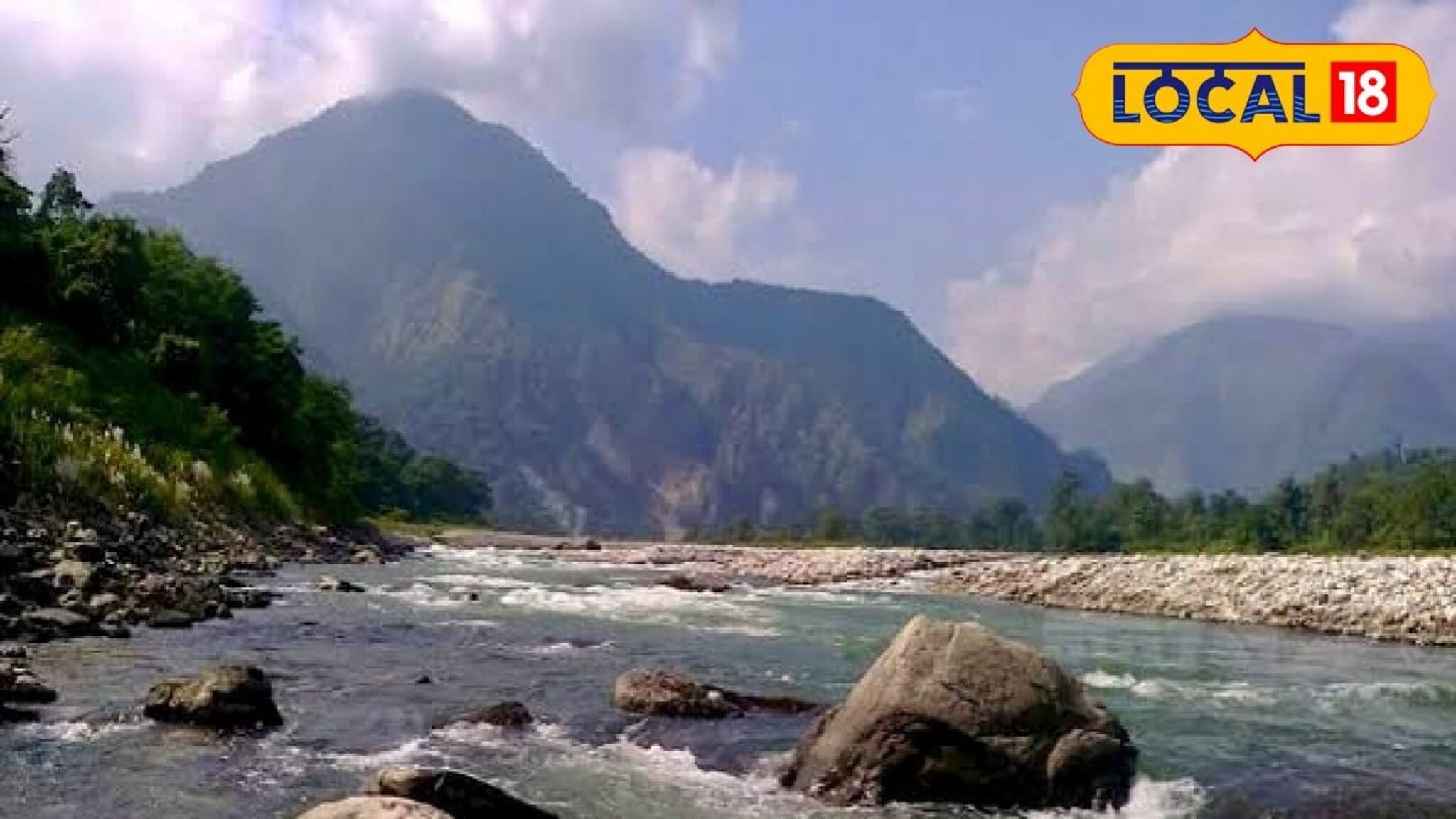 বর্ষার ডুয়ার্স অপরূপ, এরই মাঝে দামাল নদীতে বিরাট আয়োজন! পর্যটকদের কাছে পোয়াবরা