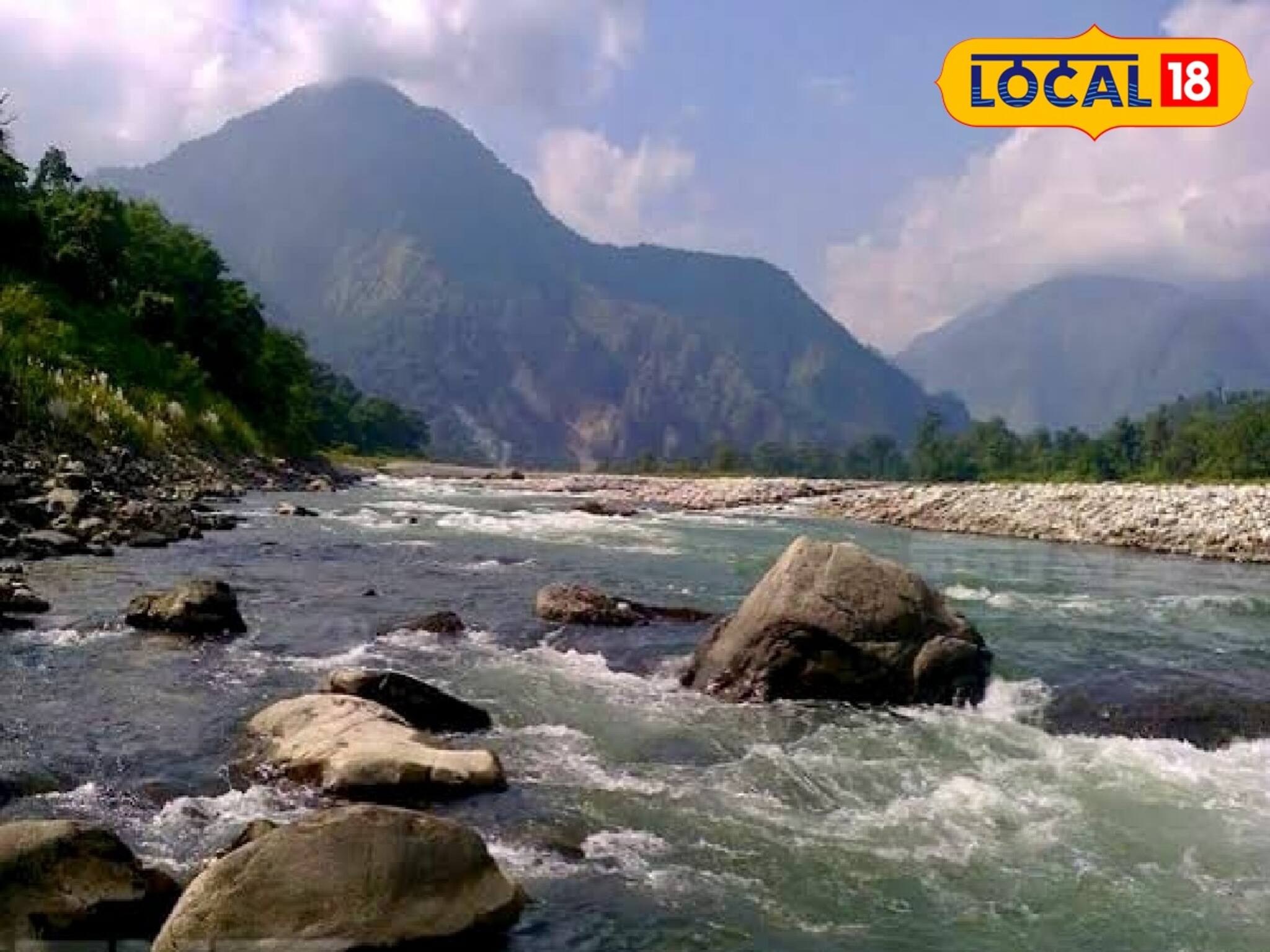 বর্ষার ডুয়ার্স অপরূপ, এরই মাঝে দামাল নদীতে বিরাট আয়োজন! পর্যটকদের কাছে পোয়াবরা
