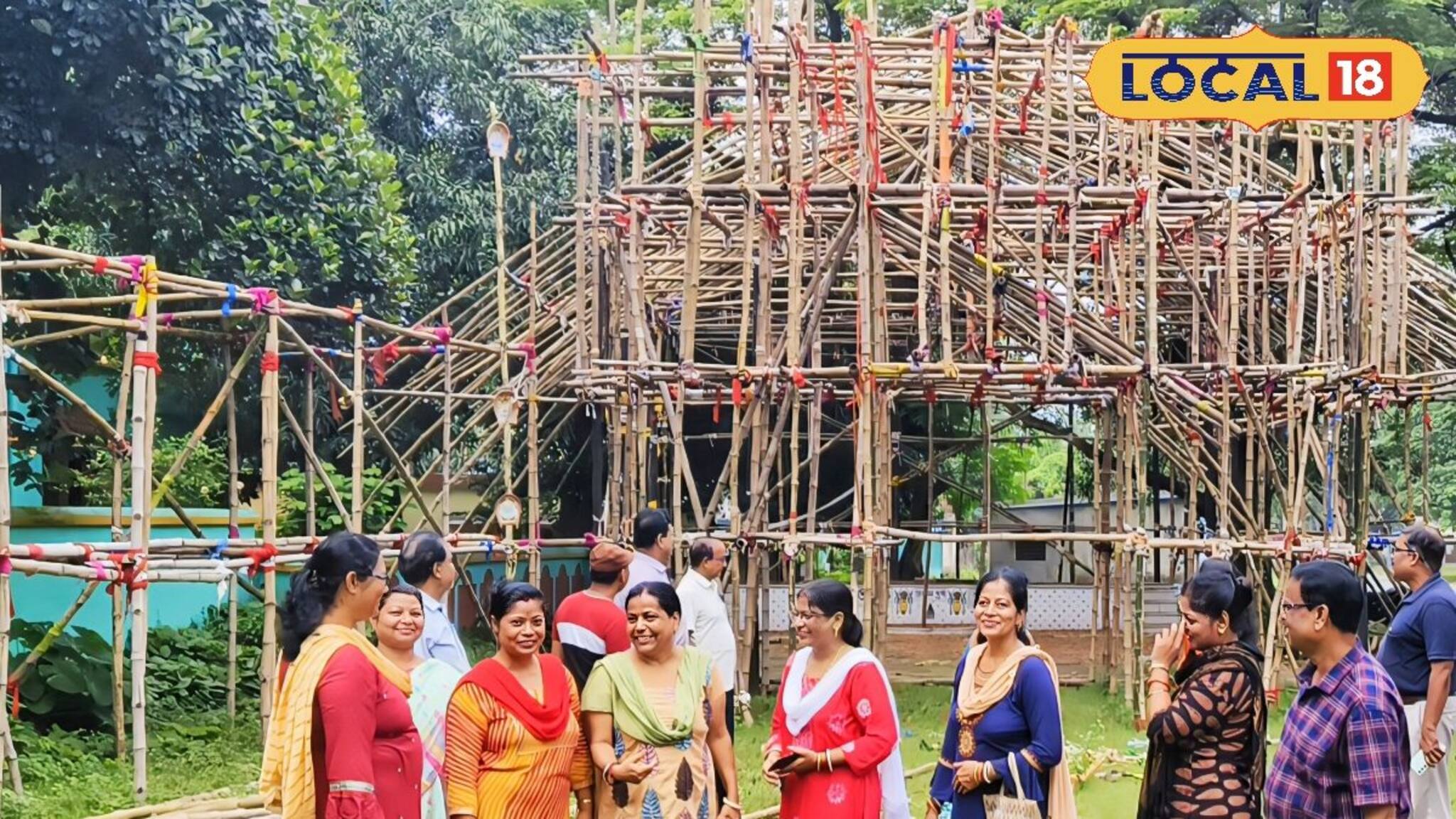 শৈশবের ছোঁয়া! প্যান্ডেলে ফিরছে ডাংগুলি, কানামাছি, কিতকিত