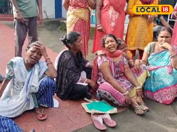 কান্নায় ভেঙে পড়েছে পরিবার।