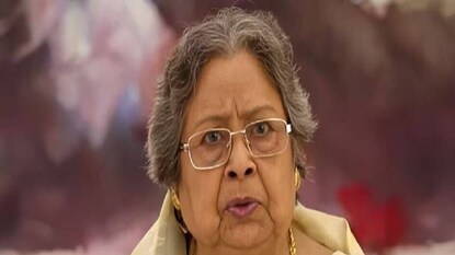 প্রয়াত হলেন জনপ্রিয় অভিনেত্রী বাসন্তী চট্টোপাধ্যায় (Basanti Chatterjee)। বয়স হয়েছিল আনুমানিক ৮৮ বছর। প্রয়াত হলেন জনপ্রিয় অভিনেত্রী বাসন্তী চট্টোপাধ্যায় (Basanti Chatterjee)। বয়স হয়েছিল আনুমানিক ৮৮ বছর।