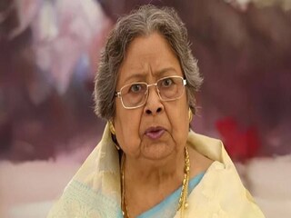 প্রয়াত হলেন জনপ্রিয় অভিনেত্রী বাসন্তী চট্টোপাধ্যায় (Basanti Chatterjee)। বয়স হয়েছিল আনুমানিক ৮৮ বছর।