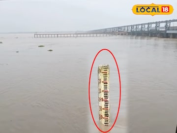 বিপদসীমা অতিক্রম করল ফরাক্কা ব্যারেজের জল।