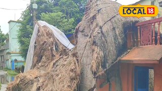 অতিবৃষ্টিতে হুড়মুড়িয়ে ভাঙছে বাড়ি