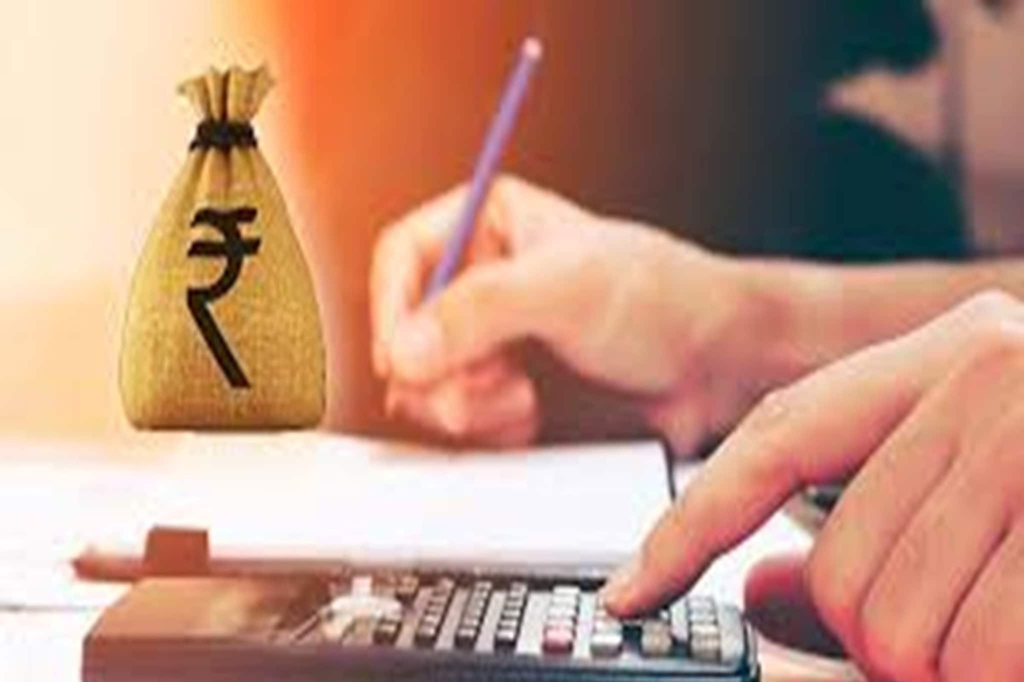 আর্থিক বিপদে কয়েকমাস বন্ধ রাখা যায় ইএমআই! জানেন কি এই সহজ উপায়?