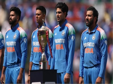 আর ড্রিম ইলেভেন নয়, বিসিসিআইয়ের নতুন স্পনসর হতে লাফালাফি মেগা হেভিওয়েট কোম্পানিদের আর ড্রিম ইলেভেন নয়, বিসিসিআইয়ের নতুন স্পনসর হতে লাফালাফি মেগা হেভিওয়েট কোম্পানিদের