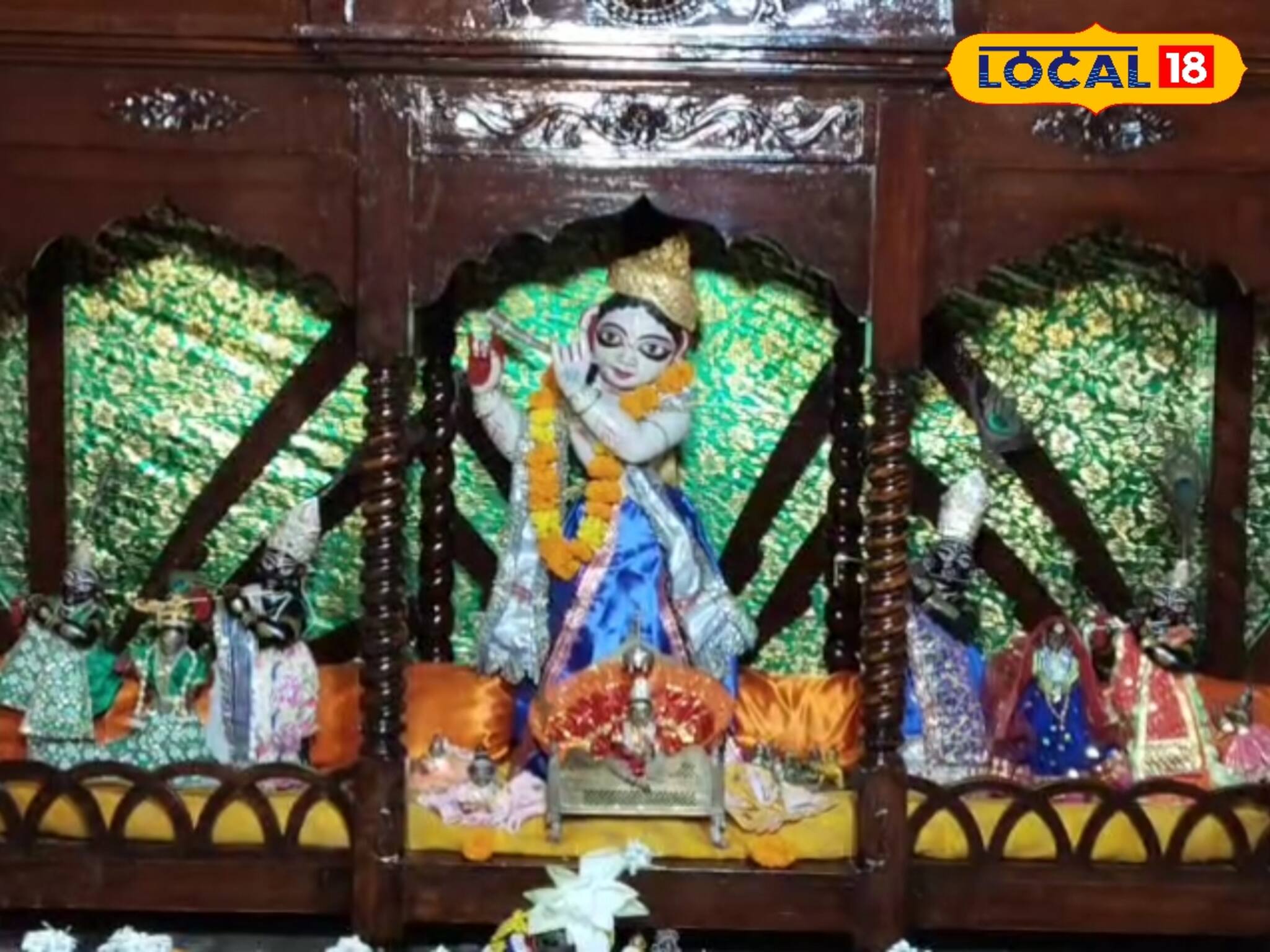 জন্মাষ্টমীতে যেন 'মিনি বৃন্দাবন' মুর্শিদাবাদের এই মন্দির