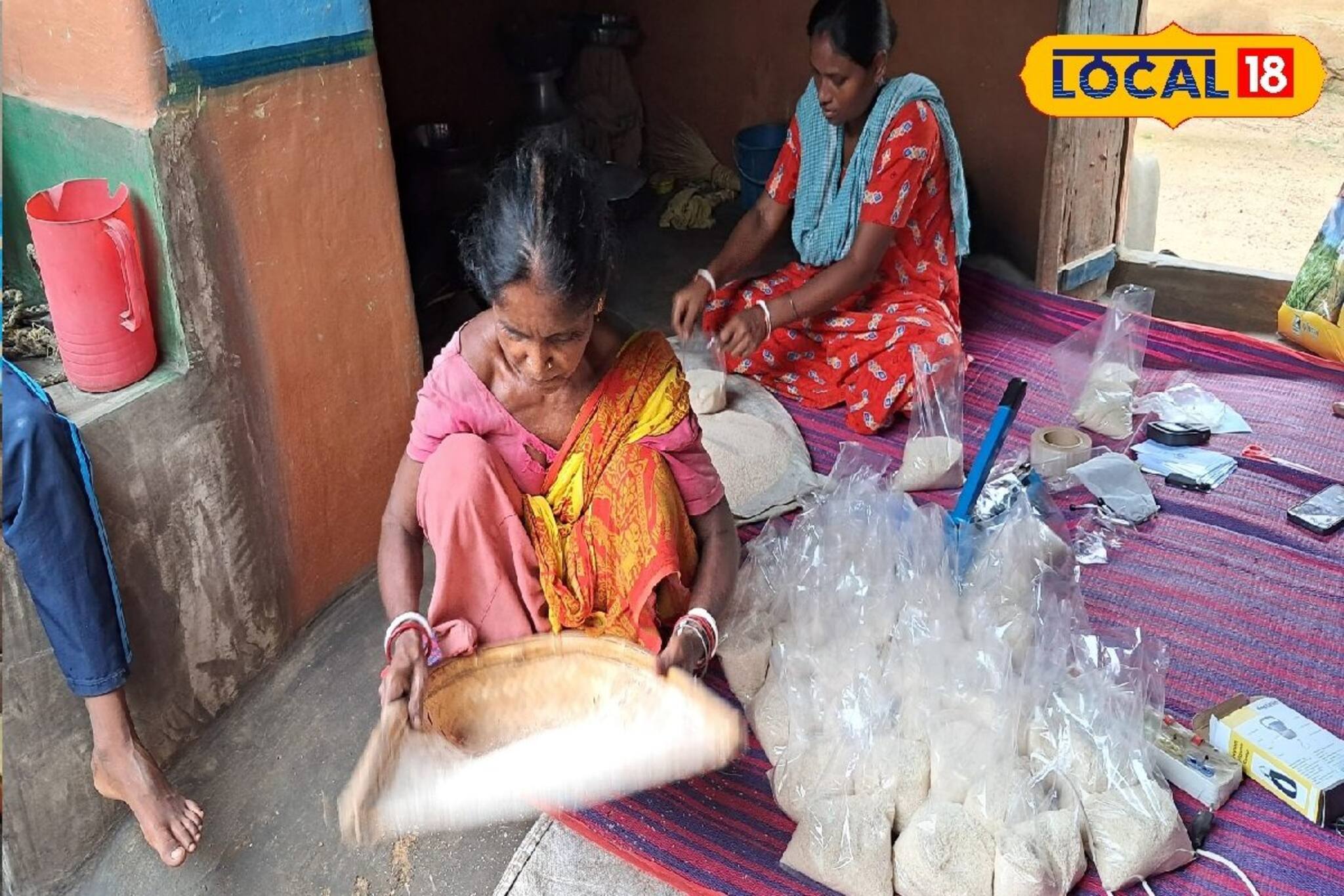 ফড়েদের পাল্লায় নয়, এবার নয়া পদক্ষেপ কৃষি দফতরের! গোবিন্দভোগের হাত ধরে রোজগারের নতুন দিশা খুঁজে পেলেন জঙ্গলমহলের মহিলারা