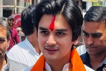 ভারতের ক্রিকেট সংস্থায় কনিষ্ঠতম সভাপতি! দাদুর মৃত্যু বিমান দুর্ঘটনায়, বাবা মন্ত্রী