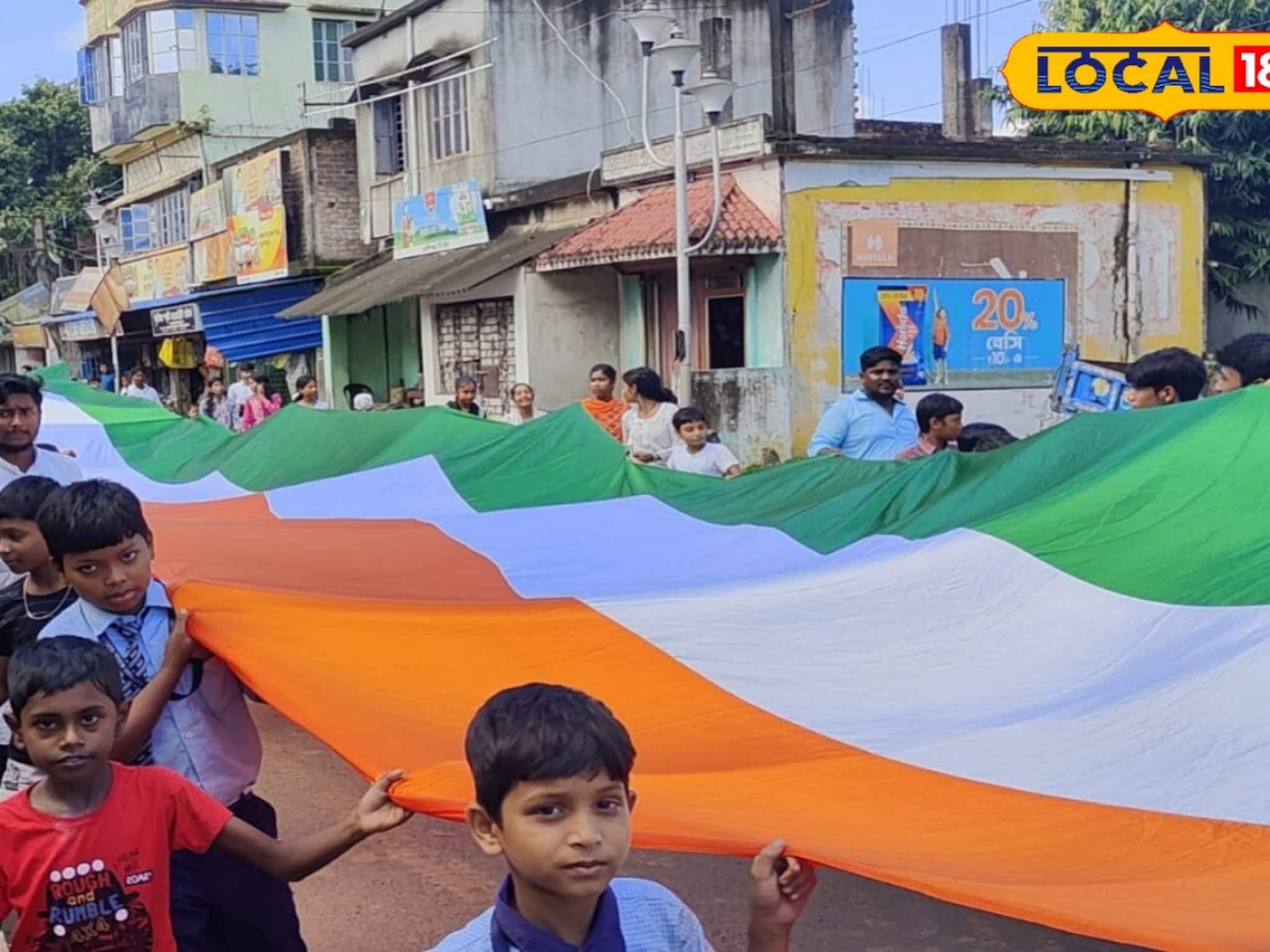 একদিকে ৪৮০ ফুট, অন্যদিকে ২০০! পতাকা দেখলেই চমকে যাবেন