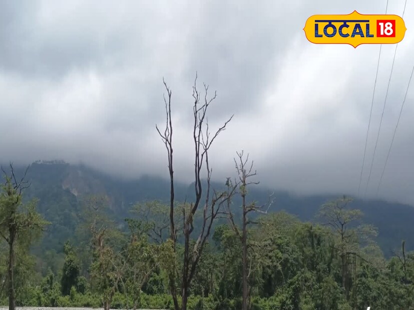 ইসলামপুর : মেঘলা আকাশ, বৃষ্টির সম্ভাবনা। সর্বনিম্ন তাপমাত্রা ২৬ ডিগ্রি সেলসিয়াস। গঙ্গারামপুর : পরিষ্কার আকাশ, গঙ্গারামপুরের সর্বনিম্ন তাপমাত্রা ২৬ ডিগ্রি সেলসিয়াস। (ছবি ও তথ্য: পার্থপ্রতিম সরকার)