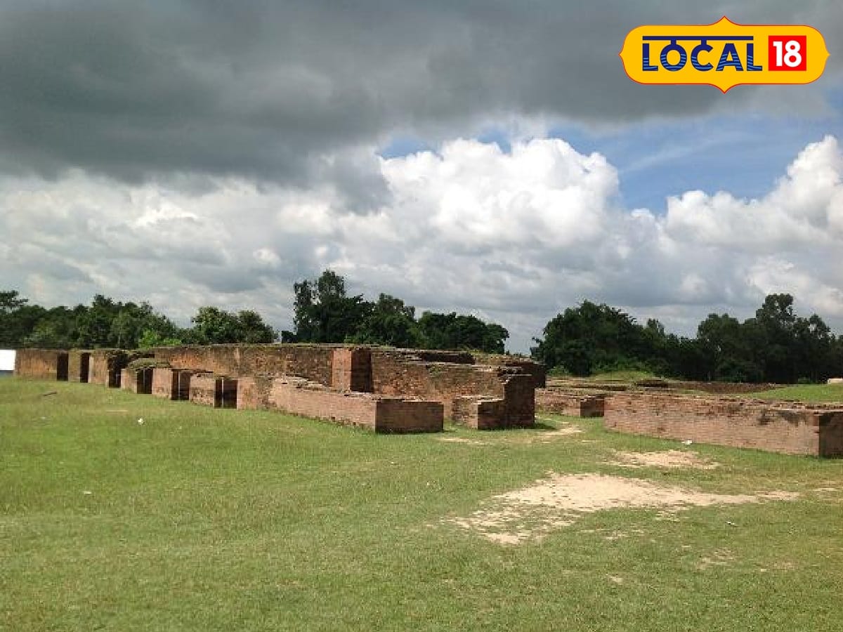 গঙ্গারামপুর : সকাল থেকেই গরম, গঙ্গারামপুরের সর্বনিম্ন তাপমাত্রা ২৮ ডিগ্রি সেলসিয়াস।