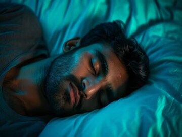 ভোর ৩-৪ টের মধ্যে হঠাৎ ঘুম ভেঙে যাচ্ছে...? প্রকৃতির বড় সঙ্কেত! কী করতে হবে জানেন?