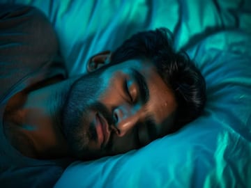ভোর ৩-৪ টের মধ্যে হঠাৎ ঘুম ভেঙে যাচ্ছে...? প্রকৃতির বড় সঙ্কেত! কী করতে হবে জানেন? ভোর ৩-৪ টের মধ্যে হঠাৎ ঘুম ভেঙে যাচ্ছে...? প্রকৃতির বড় সঙ্কেত! কী করতে হবে জানেন?