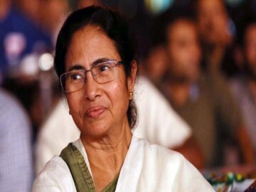 ২৬ দিনেই ১ কোটি...! 'আমাদের পাড়া আমাদের সমাধান' প্রকল্প নিয়ে বিরাট ঘোষণা মমতার