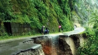 শ্বেতিঝোরার কাছে এনএইচ টেন আজ ছটার পর খুলে যাবে Photo- File শ্বেতিঝোরার কাছে এনএইচ টেন আজ ছটার পর খুলে যাবে Photo- File
