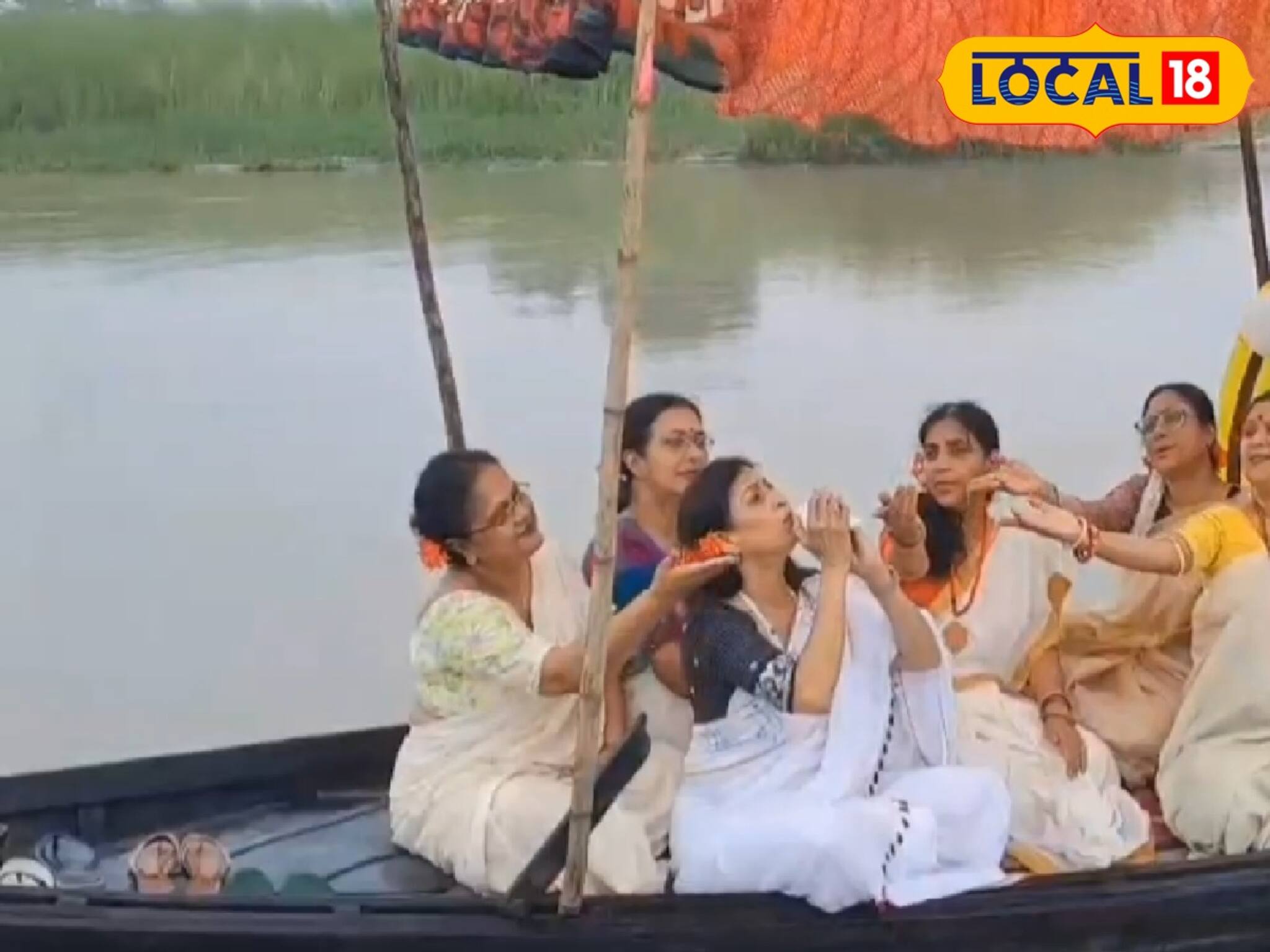 তিস্তার মাঝে অস্থায়ী মঞ্চ, বিদেশ থেকে আসছেন অতিথিরা! কেন?