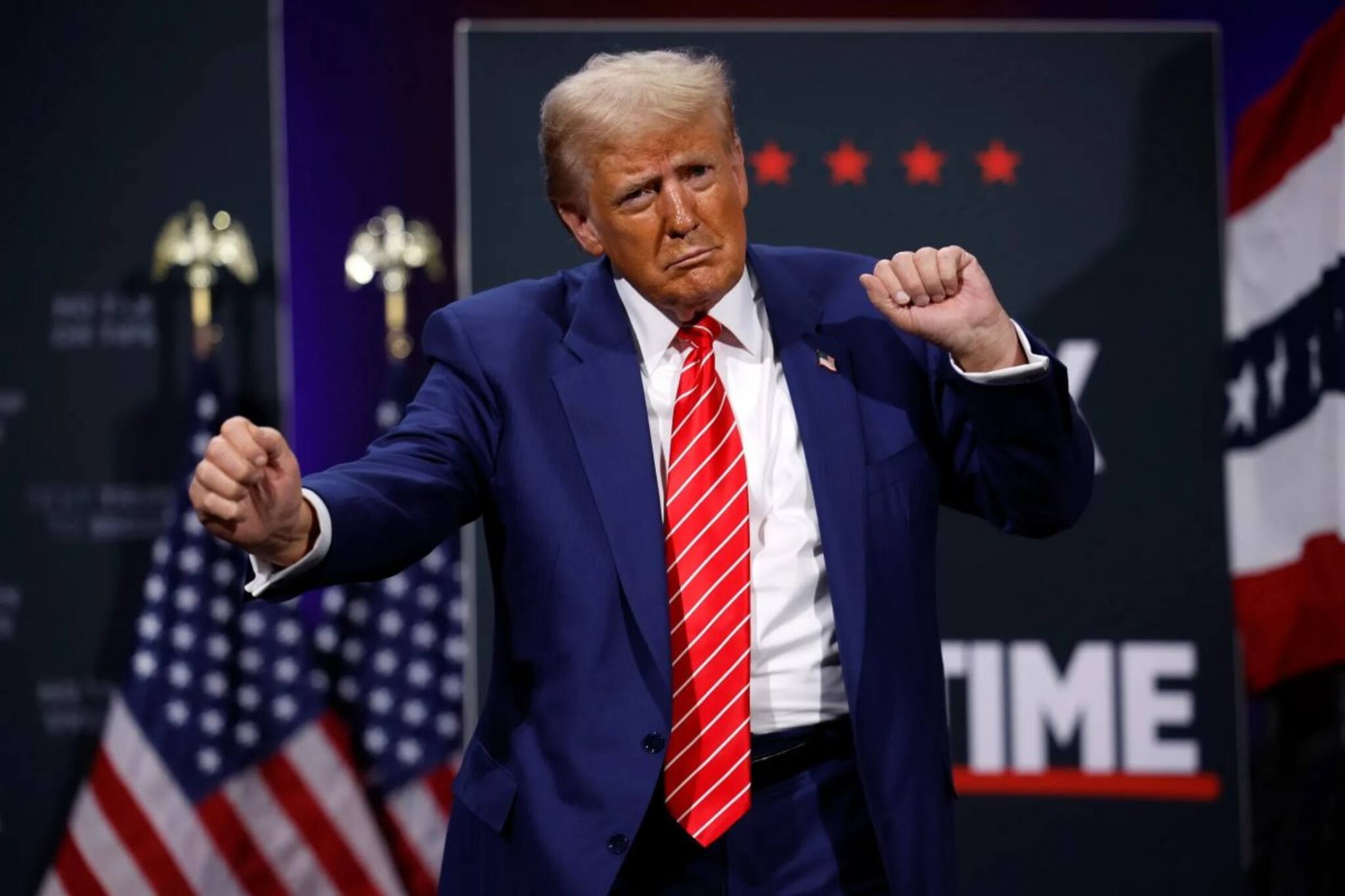 রাশিয়ার থেকে তেল কেনার শাস্তি, ভারতের উপরে শুল্কের বোঝা বাড়িয়ে ৫০ শতাংশ করলেন ট্রাম্প!