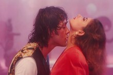মণীষার মুখের দুর্গন্ধে গা গুলিয়েছিল ববি দেওলের...কোন ভিটামিনের অভাবে মুখে পচা গন্ধ হয়?